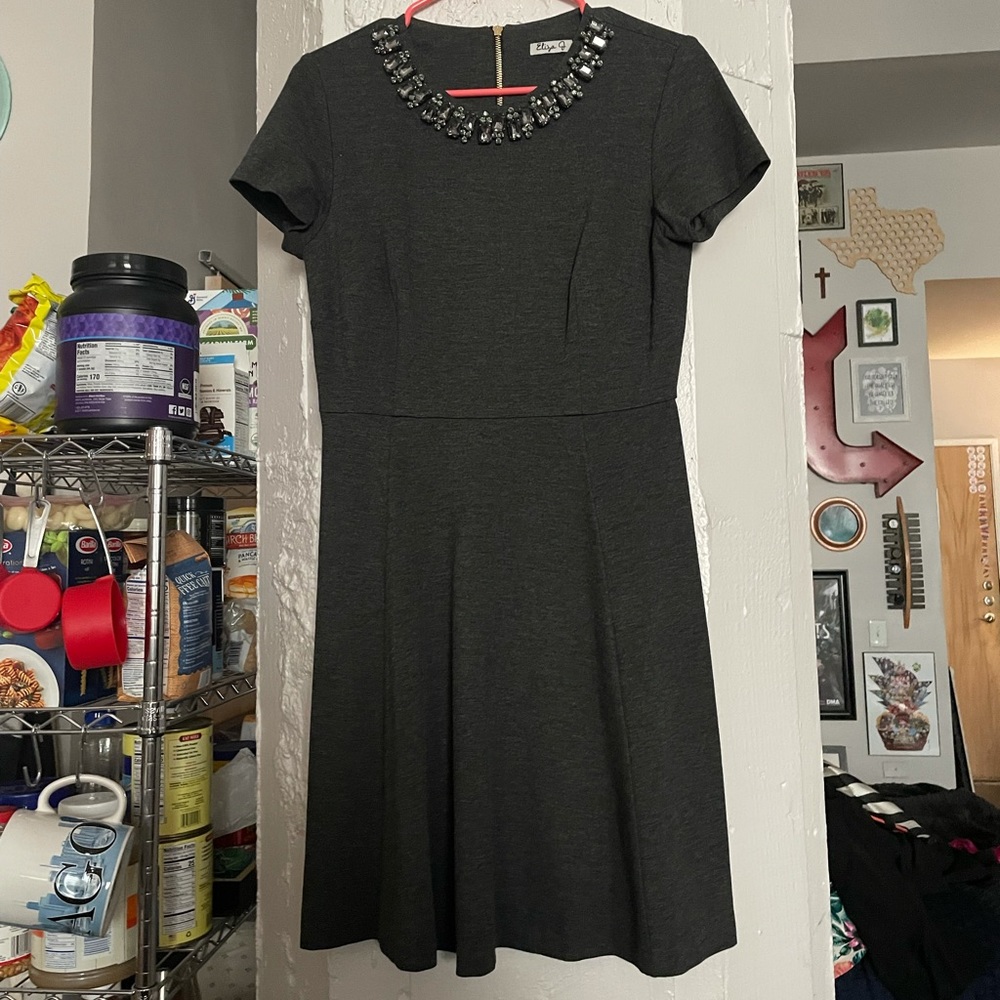 LAST CHANCE: Grey with a DASH of sparkle!